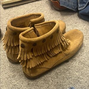 Minnetonka Fringe Moccasin Boots - Tan